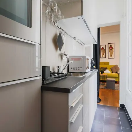 Cosy -2p - Moulin Rouge 巴黎