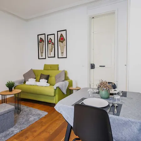 Cosy -2p - Moulin Rouge بيت للعطل باريس