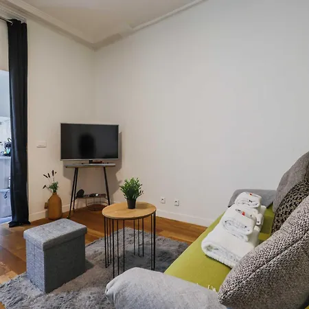 Cosy -2p - Moulin Rouge *